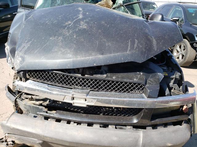 Photo 11 from auction – 2003 CHEVROLET AVALANCHE with VIN 3GNEK13T13G192242