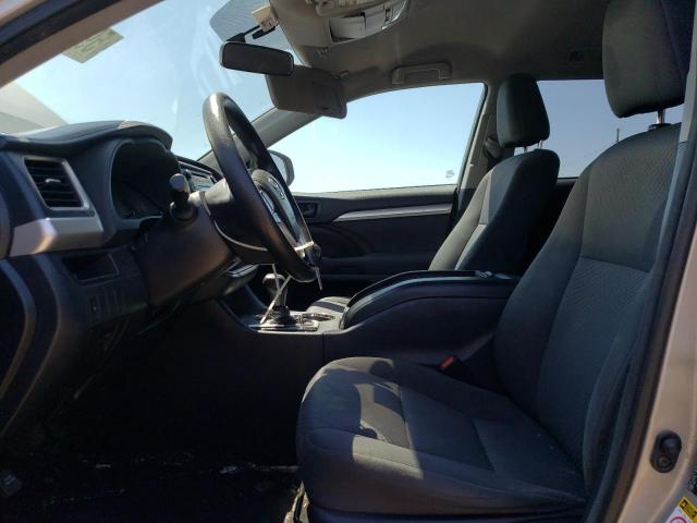 Photo 7 from auction – 2014 TOYOTA HIGHLANDER with VIN 5TDBKRFH8ES024331