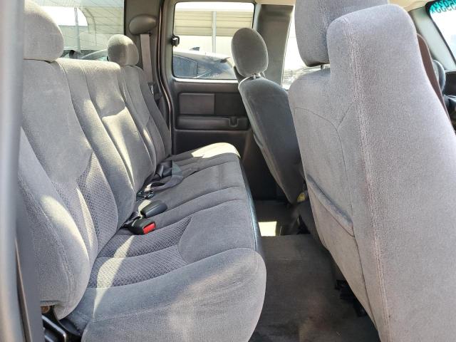 Photo 10 from auction – 2003 CHEVROLET SILVERADO with VIN 2GCEC19V731119772