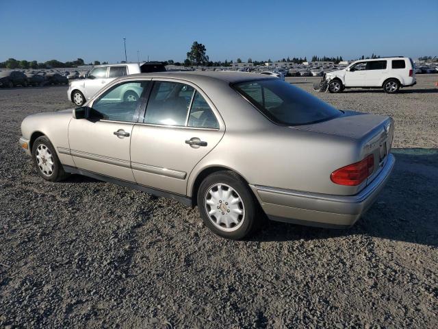 Photo 2 from auction – 1997 MERCEDES-BENZ E 300D with VIN WDBJF20F7VJ025481
