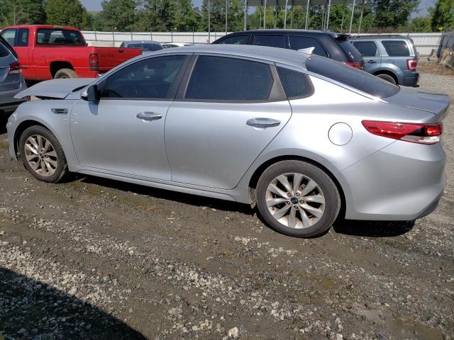 Photo 2 from auction – 2017 KIA OPTIMA LX with VIN 5XXGT4L37HG133304