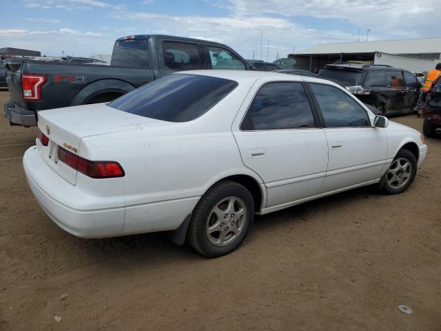 Photo 3 from auction – 1998 TOYOTA CAMRY LE with VIN JT2BG28K9W0240977