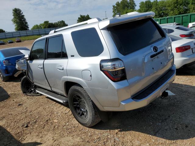 Photo 2 from auction – 2018 TOYOTA 4RUNNER SR with VIN JTEBU5JR6J5494193