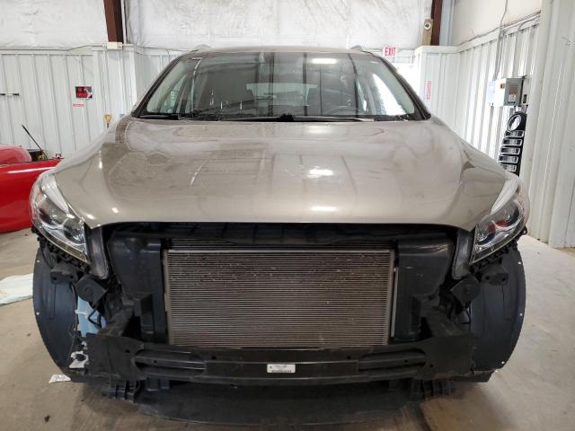 Photo 5 from auction – 2016 KIA SORENTO LX with VIN 5XYPGDA33GG136069