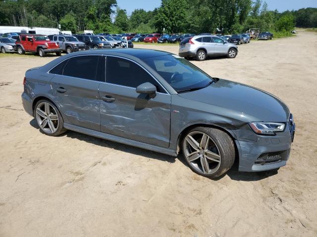 Снимка 4 от търг – 2017 AUDI A3 PRESTIG с VIN WAUK8GFF2H1034319