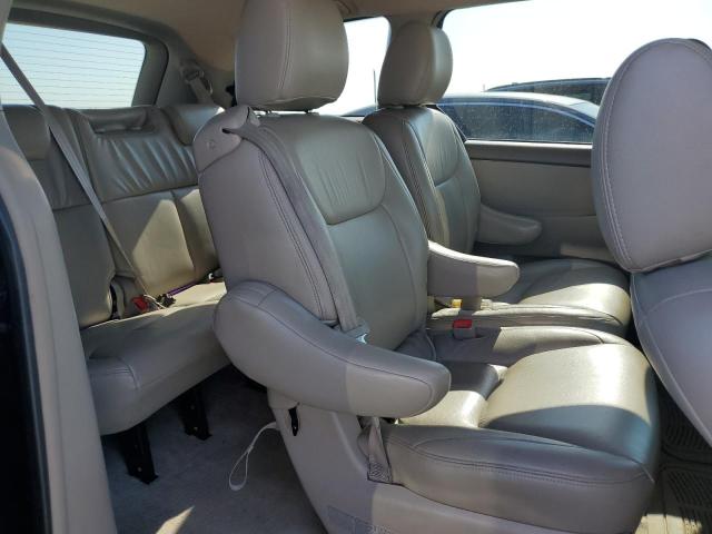 Photo 10 from auction – 2010 TOYOTA SIENNA CE with VIN 5TDKK4CC8AS337708