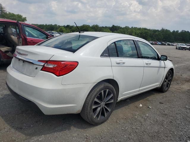 Photo 3 from auction – 2012 CHRYSLER 200 S with VIN 1C3CCBHG7CN186276