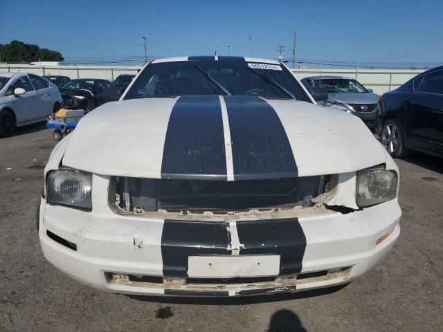 Photo 5 from auction – 2005 FORD MUSTANG with VIN 1ZVFT80N655155347