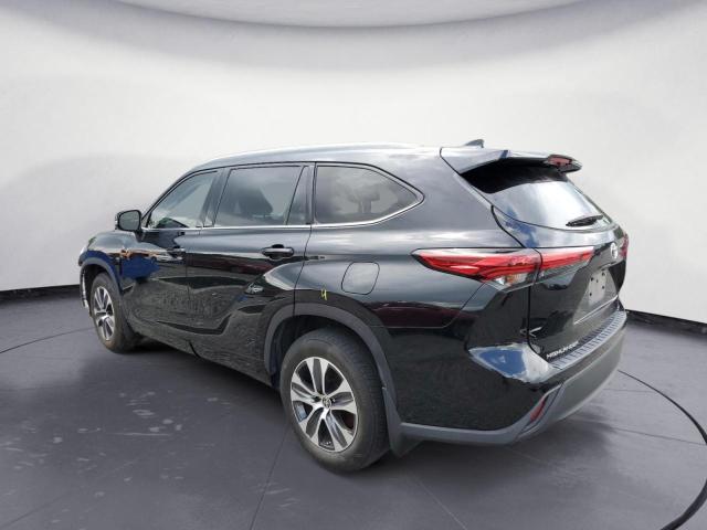 Photo 2 from auction – 2022 TOYOTA HIGHLANDER with VIN 5TDGZRAH0NS092180