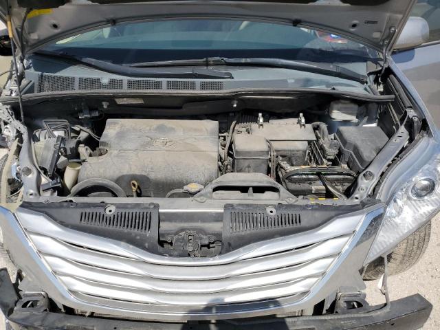 Photo 11 from auction – 2013 TOYOTA SIENNA XLE with VIN 5TDYK3DC4DS372916