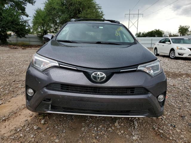 Photo 5 from auction – 2017 TOYOTA RAV4 LIMIT with VIN 2T3DFREV0HW599613