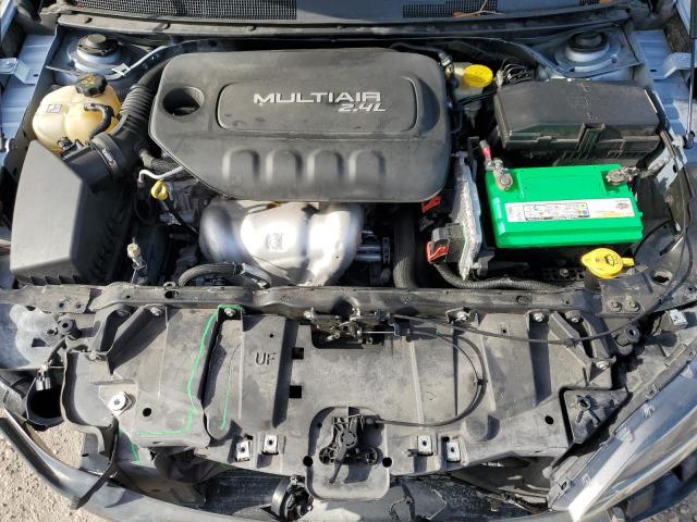 Photo 11 from auction – 2015 CHRYSLER 200 LIMITE with VIN 1C3CCCAB0FN641476