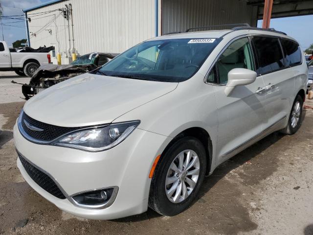 CHRYSLER PACIFICA T 2017 with VIN 2C4RC1BG8HR621485 - Photo from auction