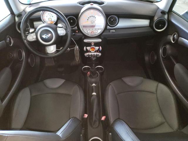 Photo 8 from auction – 2009 MINI COOPER S with VIN WMWMF735X9TW83592