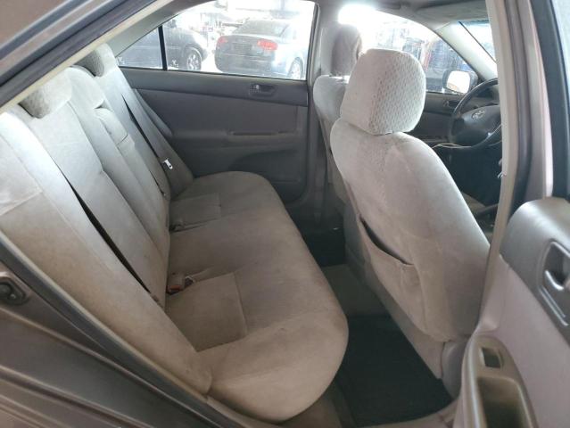 Photo 10 from auction – 2004 TOYOTA CAMRY LE with VIN 4T1BE32K34U895164