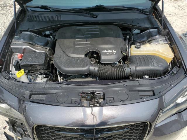 Photo 11 from auction – 2018 CHRYSLER 300 S with VIN 2C3CCABG2JH296144