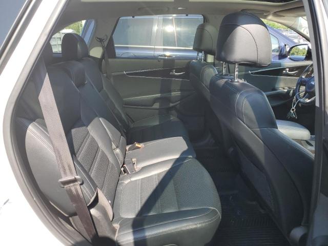 Photo 11 from auction – 2017 KIA SORENTO EX with VIN 5XYPHDA59HG229940