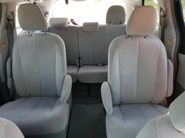 Photo 10 from auction – 2012 TOYOTA SIENNA LE with VIN 5TDJK3DC4CS043276