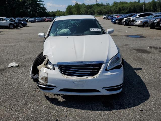 Photo 5 from auction – 2013 CHRYSLER 200 LX with VIN 1C3CCBAB4DN561878