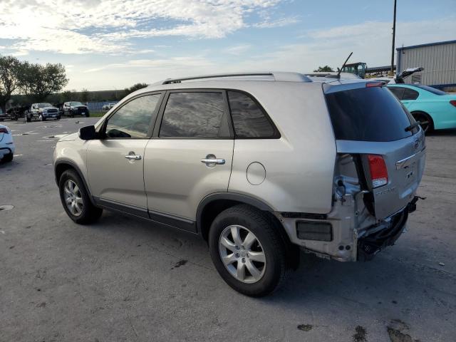 Photo 2 from auction – 2013 KIA SORENTO LX with VIN 5XYKT4A63DG351933