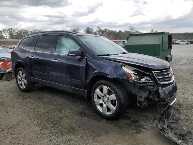 Photo 4 from auction – 2017 CHEVROLET TRAVERSE L with VIN 1GNKRGKD4HJ116144