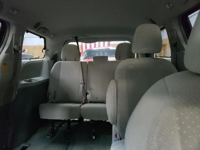 Photo 10 from auction – 2014 TOYOTA SIENNA LE with VIN 5TDJK3DC9ES093559