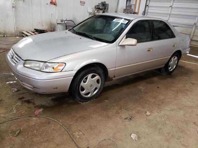 TOYOTA CAMRY CE 1997 with VIN 4T1BF22K3VU002905 - Photo from auction