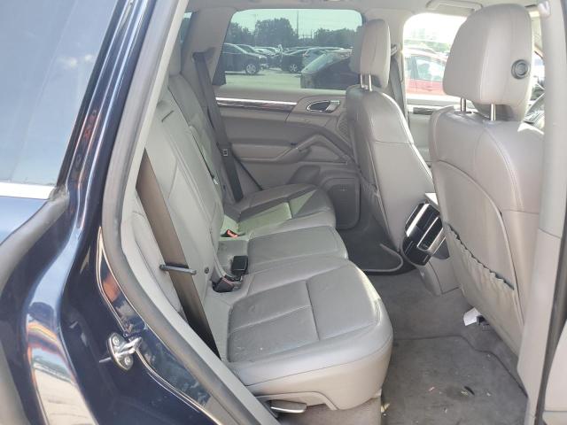 Photo 11 from auction – 2014 PORSCHE CAYENNE with VIN WP1AF2A28ELA33217