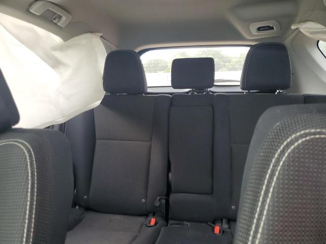 Photo 10 from auction – 2016 TOYOTA RAV4 XLE with VIN 2T3WFREV5GW255346