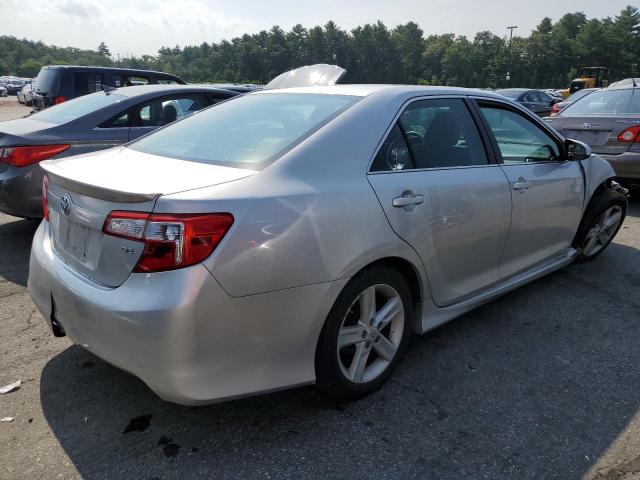 Foto 3 de la subasta – 2012 TOYOTA CAMRY BASE con VIN 4T1BF1FK3CU146259
