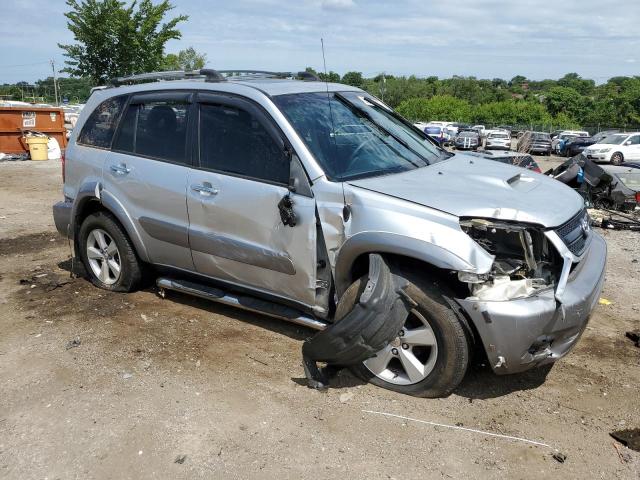 Photo 4 from auction – 2004 TOYOTA RAV4 with VIN JTEHD20V040008342