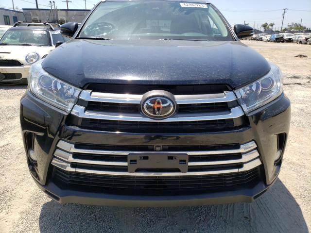 Photo 5 from auction – 2017 TOYOTA HIGHLANDER with VIN 5TDDZRFH7HS423255