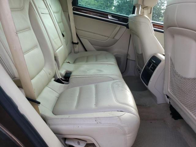 Photo 11 from auction – 2012 VOLKSWAGEN TOUAREG V6 with VIN WVGFF9BP4CD004780