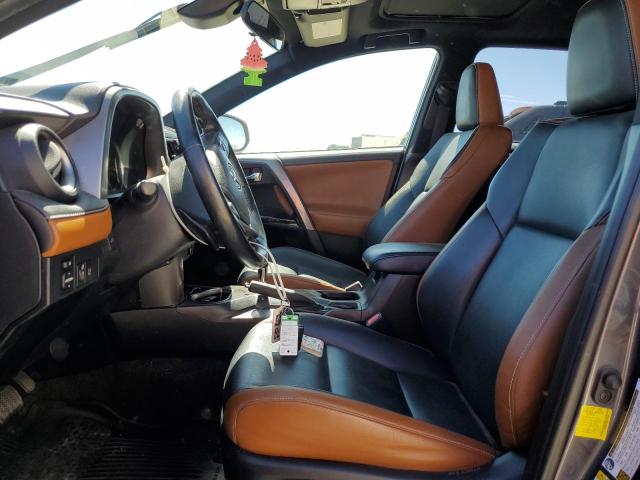Photo 7 from auction – 2017 TOYOTA RAV4 SE with VIN JTMNFREV0HD102464