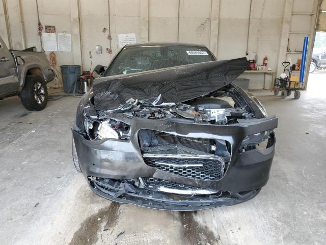 Снимка 5 от търг – 2017 CHRYSLER 300 с VIN 2C3CCAGG9HH553271