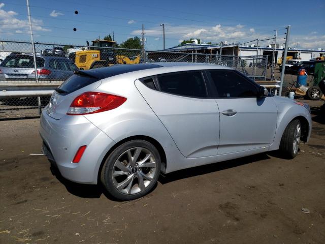 Photo 3 from auction – 2016 HYUNDAI VELOSTER with VIN KMHTC6AD0GU282745