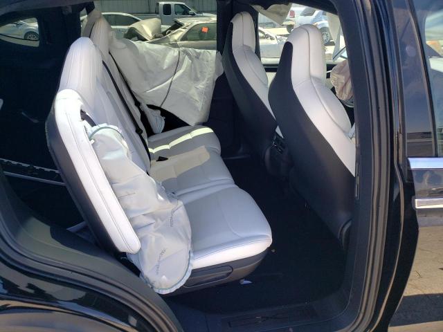 Photo 11 from auction – 2018 TESLA MODEL X with VIN 5YJXCAE23JF141427