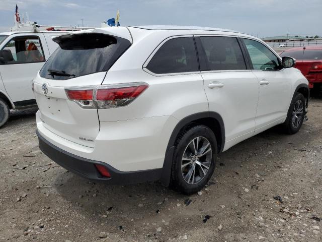 Photo 3 from auction – 2016 TOYOTA HIGHLANDER with VIN 5TDJKRFH5GS300012