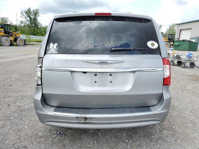 Photo 6 from auction – 2016 CHRYSLER TOWN & COU with VIN 2C4RC1BG2GR304882