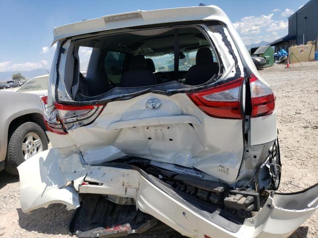 Photo 6 from auction – 2018 TOYOTA SIENNA XLE with VIN 5TDDZ3DC3JS206277