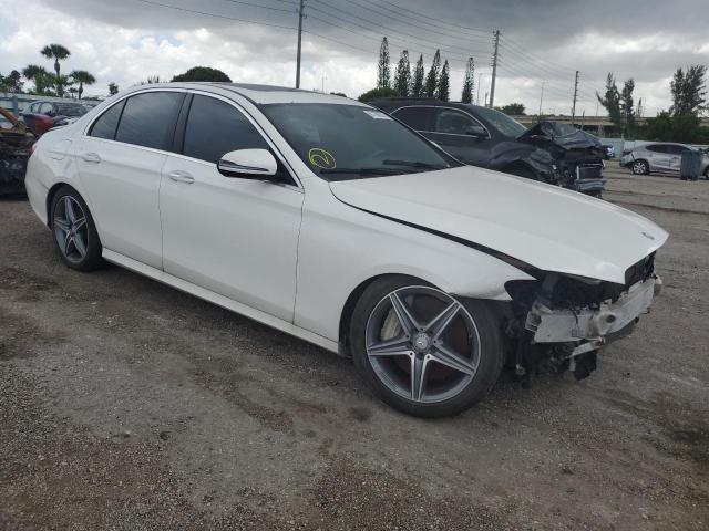 Photo 4 from auction – 2017 MERCEDES-BENZ E 300 with VIN WDDZF4JB3HA149950