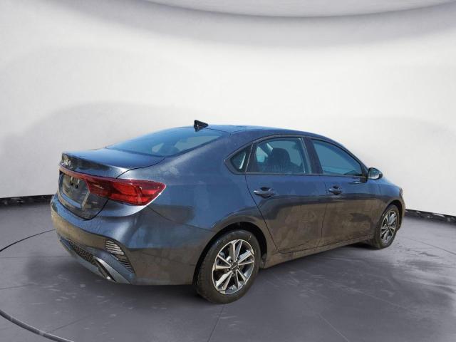 Photo 3 from auction – 2023 KIA FORTE LX with VIN 3KPF24AD4PE633812
