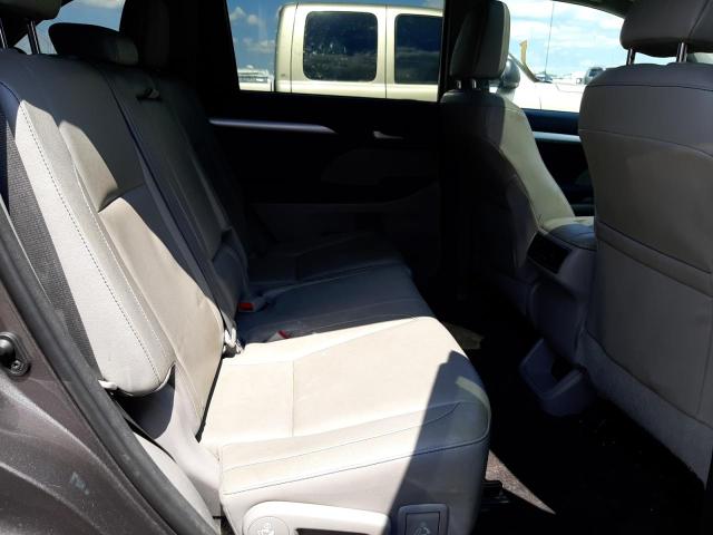 Photo 11 from auction – 2016 TOYOTA HIGHLANDER with VIN 5TDJKRFH8GS317645