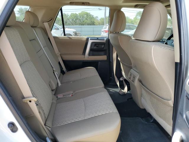 Photo 11 from auction – 2012 TOYOTA 4RUNNER SR with VIN JTEZU5JR2C5037284