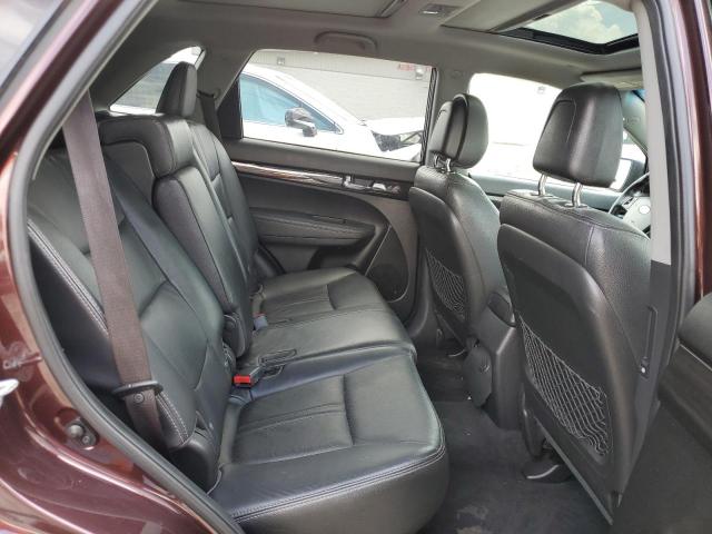 Photo 11 from auction – 2011 KIA SORENTO EX with VIN 5XYKUDA28BG056298