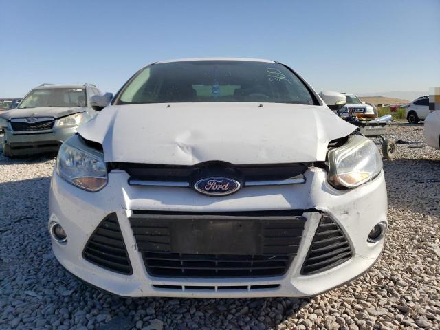 Photo 5 from auction – 2014 FORD FOCUS SE with VIN 1FADP3K27EL456103