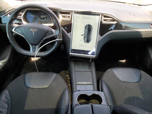 Photo 8 from auction – 2013 TESLA MODEL S with VIN 5YJSA1CG8DFP27589