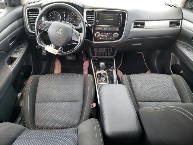 Photo 8 from auction – 2017 MITSUBISHI OUTLANDER with VIN JA4AD3A32HZ060463