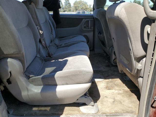 Photo 11 from auction – 2005 TOYOTA SIENNA CE with VIN 5TDZA23C25S322665