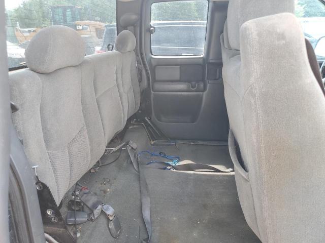 Photo 10 from auction – 2004 CHEVROLET SILVERADO with VIN 1GCEC19V64Z241435
